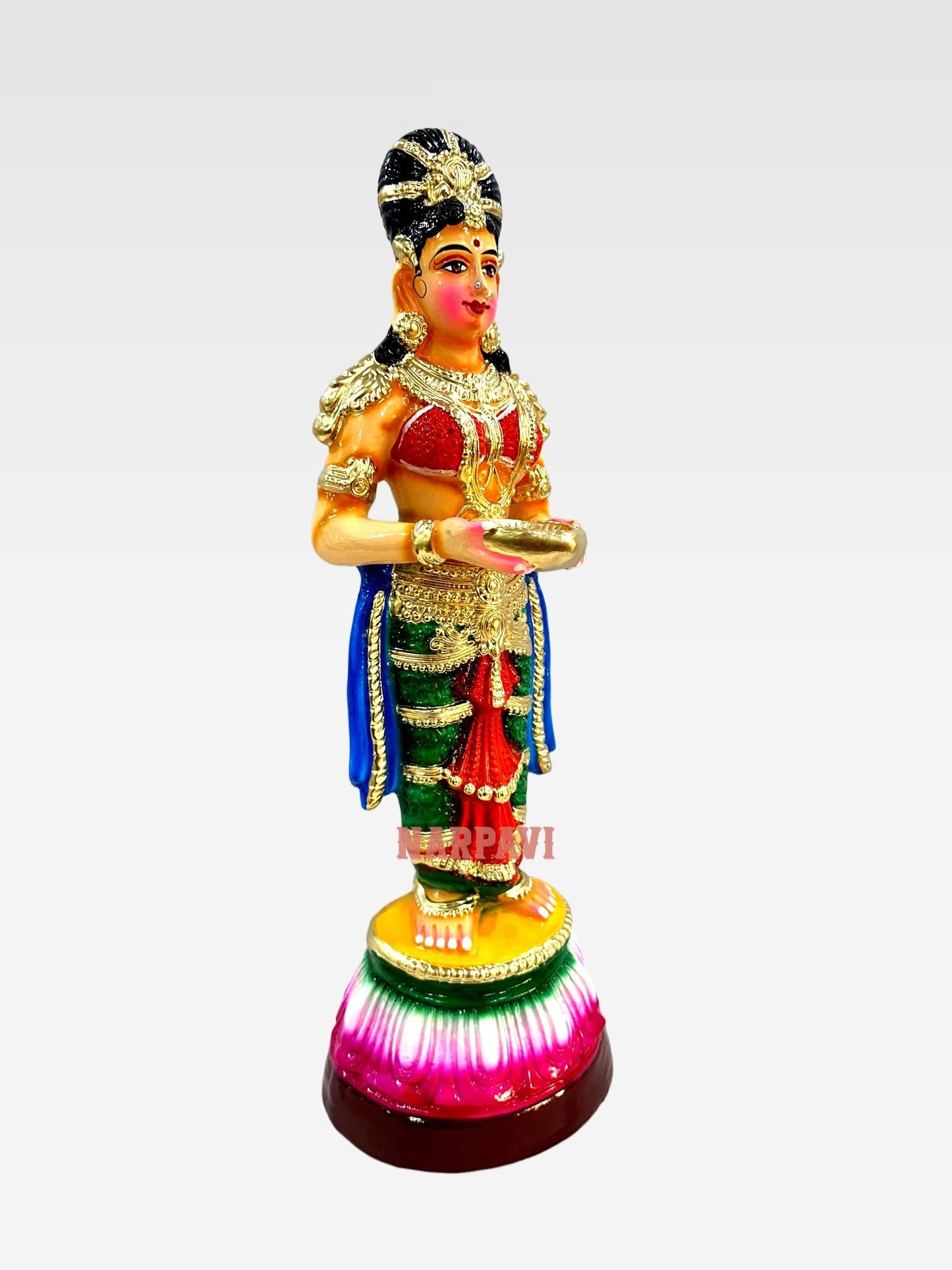Paavai Vilakku Medium